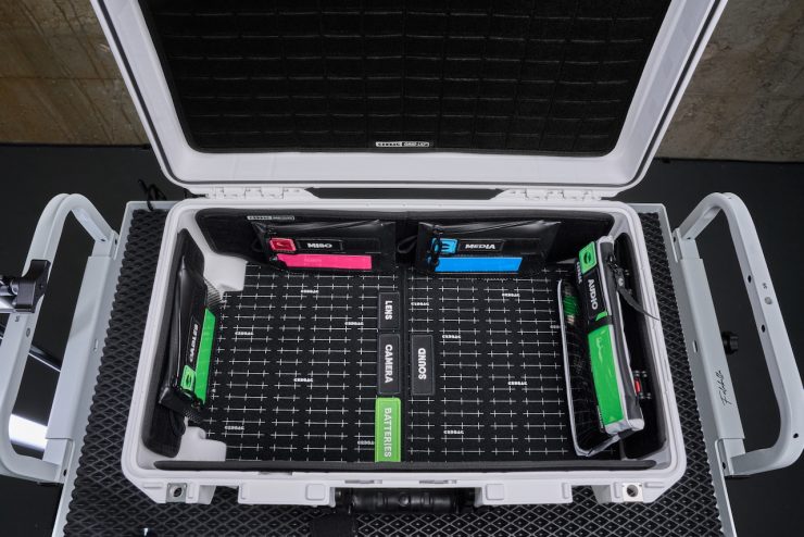 crdbag grid divide carry on 07