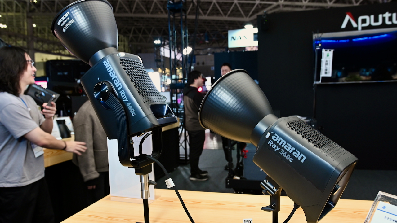 amaran Ray 시리즈 조명 공개