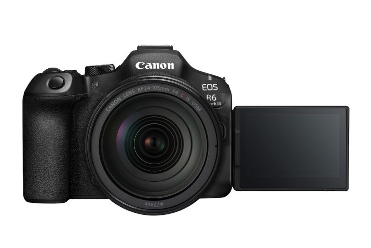 EOS R6 Mark III Front RF24 105F4L 2