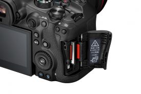 EOS R6 Mark III back Cardslot