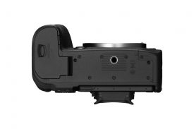 EOS R6 Mark III bottom BODY