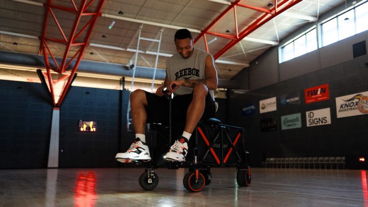 ZIPR basketball rider