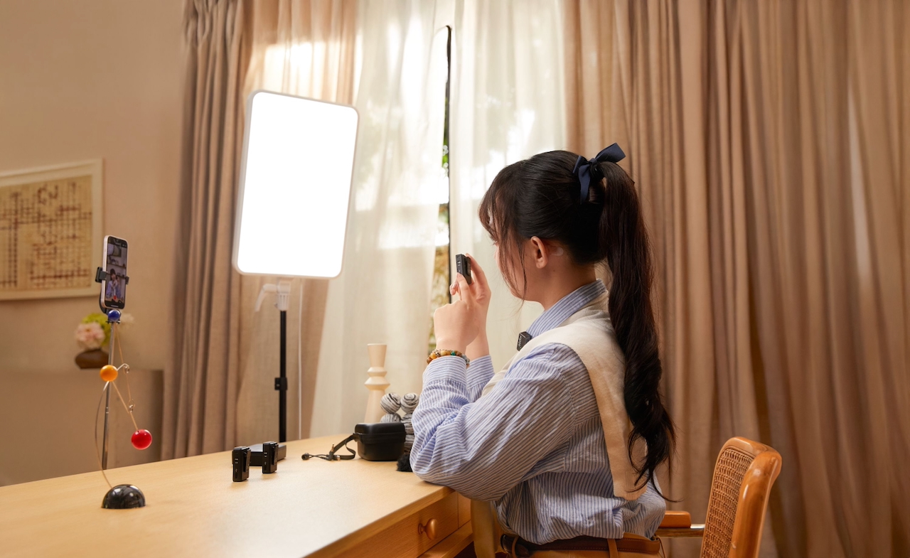 2 - Newsshooter