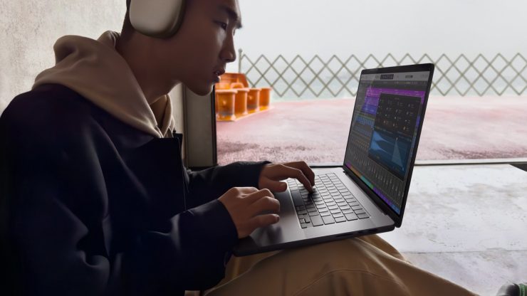 Apple Creator Studio lifestyle Logic Pro