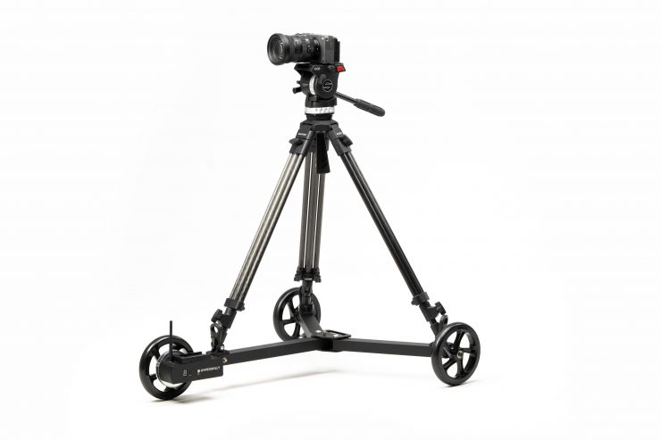 Hyperdolly white background 4