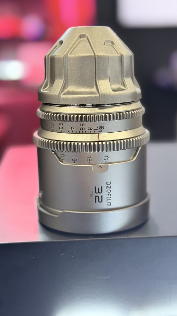 DZOFilm Arcana 1 5X Anamorphic T2 1 Full frame lense IMG 1123 1