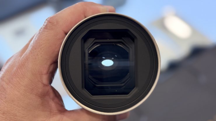 DZOFilm Arcana 1 5X Anamorphic T2 1 Full frame lense IMG 1127