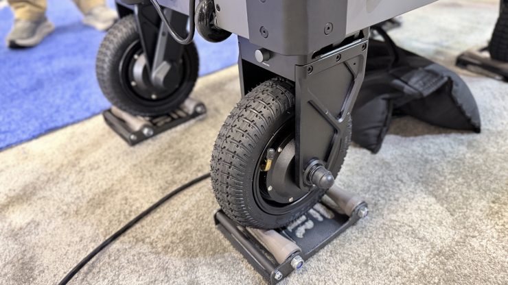 Tilta Motorized Wheels for Boulder Cart IMG 1043