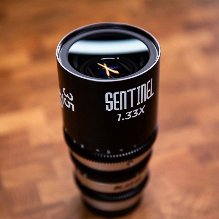 Sentinel Detail Front OnTable