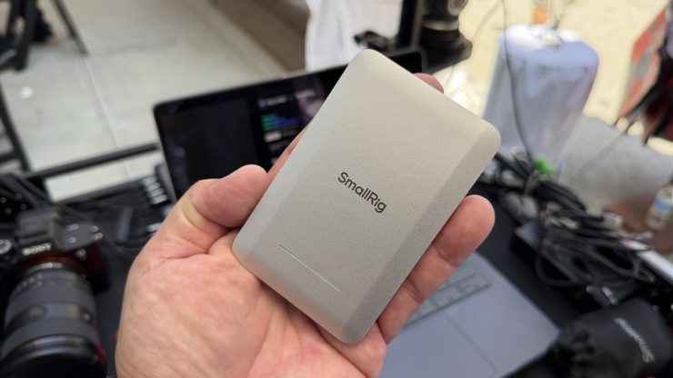 SmallRig Multifunctional Magnetic Portable SSD IMG 1490