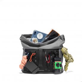 UNCOVER Messenger Bag 7L Lifestyle
