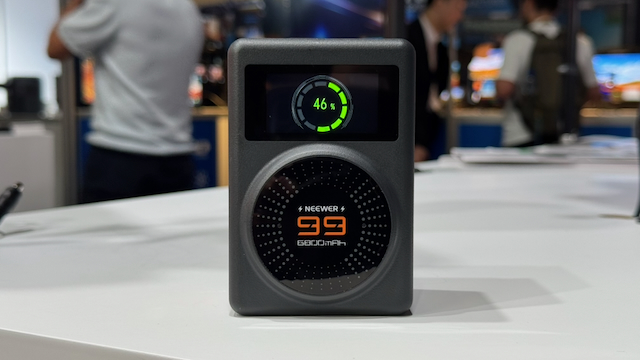 NEEWER PS099U 99Wh V-Mount Battery with Smart APP Control First Look at IBC 2026