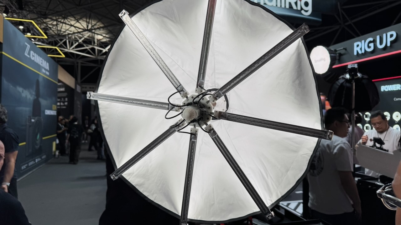 SmallRig FM 60B Umbrella Light First Look at IBC 2026